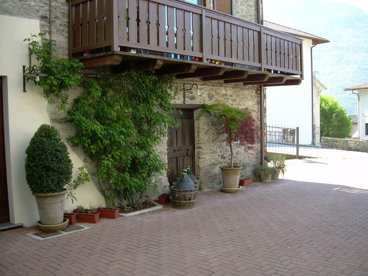 Residenza Antica Corte Villa Picta Buglio in Monte Exterior photo